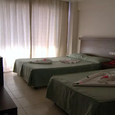 Kalamaki Beach Hotel 3*
